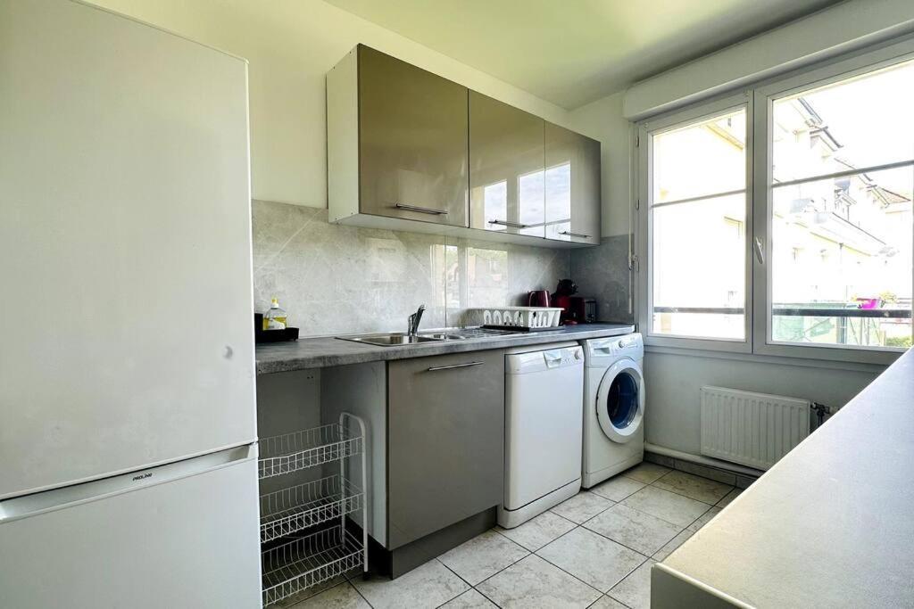 Apartment 3 Bedroomed Serris Val D'Europe Disneyland Paris Bagian luar foto